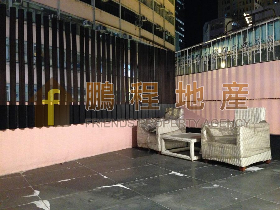 Flat for Rent in Yee Hong Building, Wan Chai