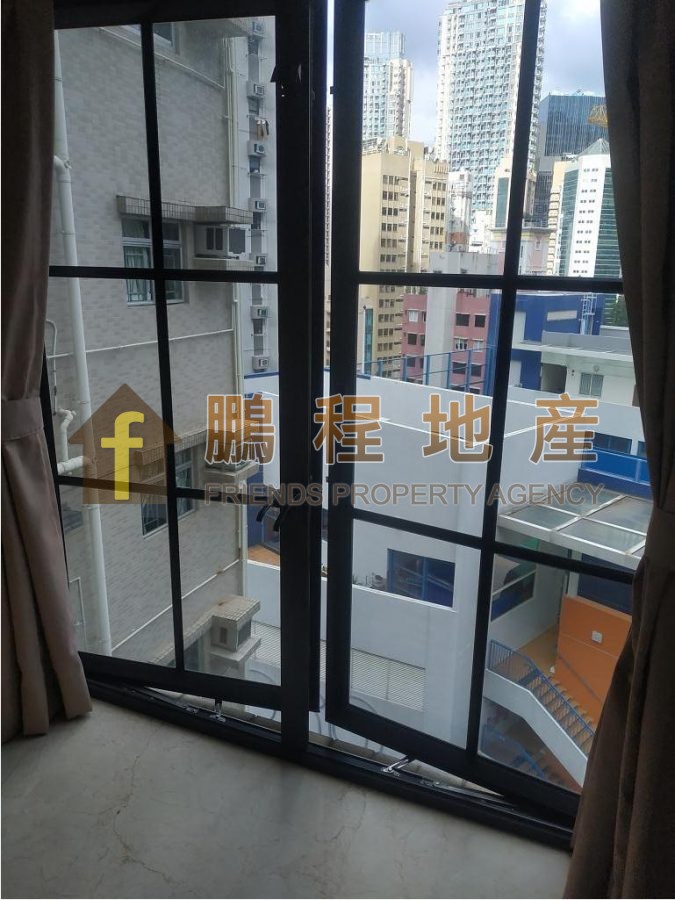 Flat for Rent in Manrich Court, Wan Chai