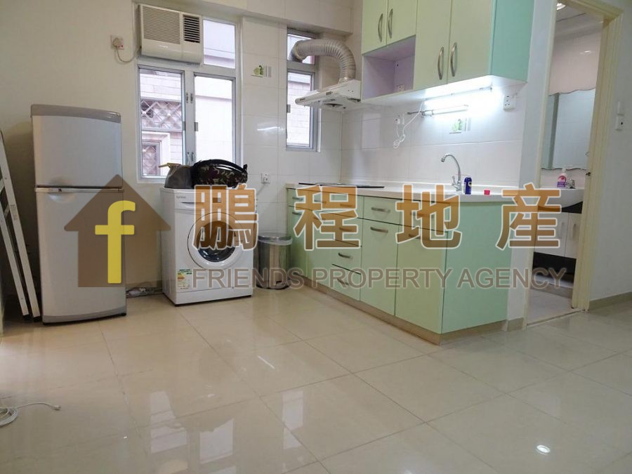 Flat for Rent in Fu Yuen Building, Wan Chai