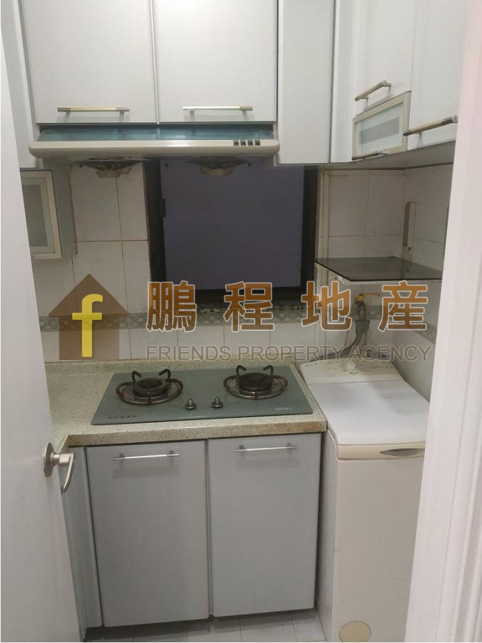 Flat for Rent in Fook Gay Mansion, Wan Chai