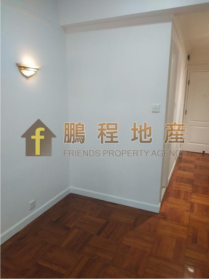 Flat for Rent in Fook Gay Mansion, Wan Chai