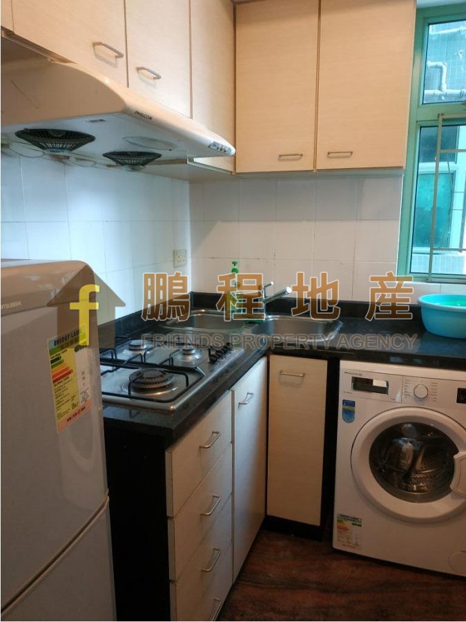 Flat for Rent in Royal Court, Wan Chai