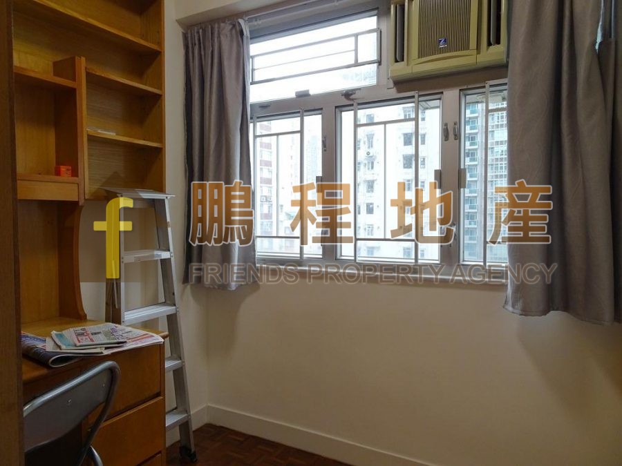 Flat for Rent in Po Ngai Garden, Wan Chai