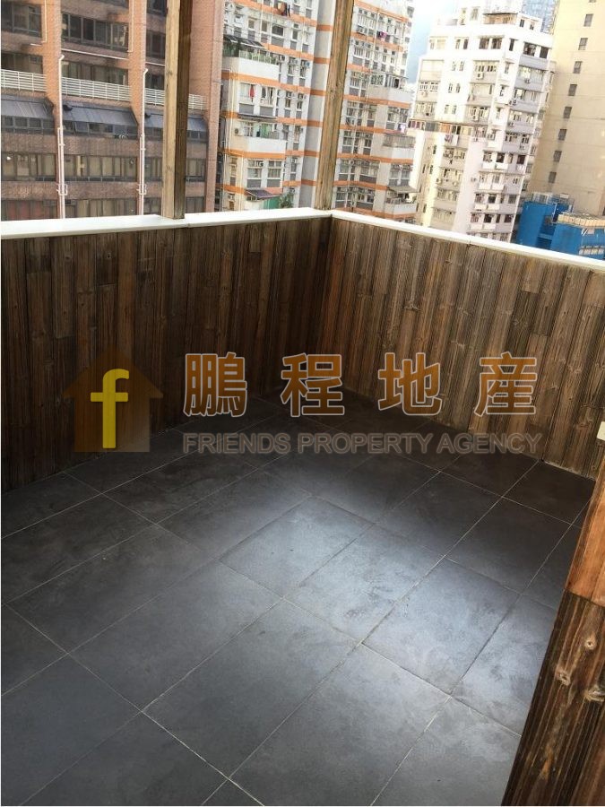 Flat for Rent in Chin Hung Building, Wan Chai