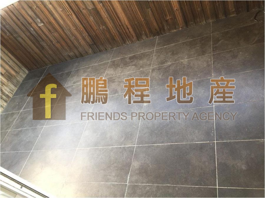 Flat for Rent in Chin Hung Building, Wan Chai