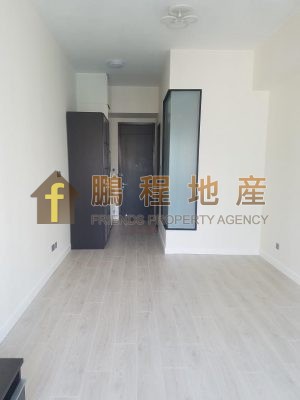 Flat for Sale in J Residence, Wan Chai