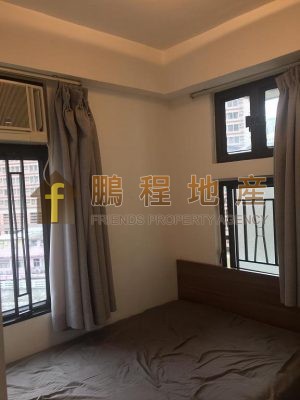 Flat for Rent in Fook Wo Building, Wan Chai