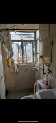 Flat for Rent in Fook On Building, Wan Chai