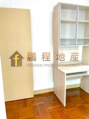 Flat for Rent in Newman House, Wan Chai