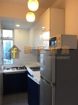 Flat for Rent in Low Block Vincent Mansion, Wan Chai