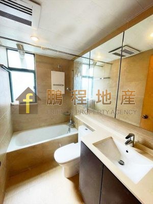 Flat for Sale in Brilliant Court, Wan Chai