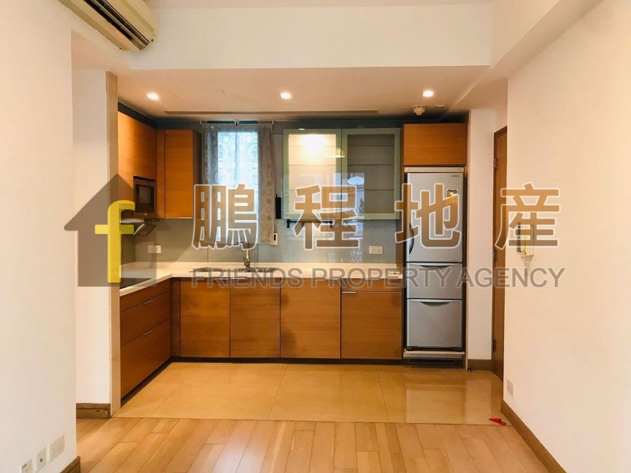 Flat for Rent in York Place, Wan Chai