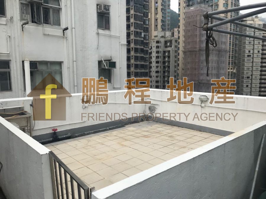 Flat for Sale in Salson House, Wan Chai